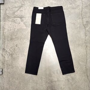 Everlane | Uniform Mens 38 The Slim 4-Way Stretch Organic Cotton Jeans Black